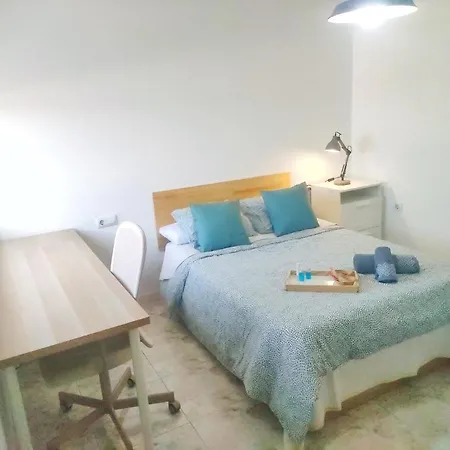 Amplio Piso De Confort. Apartment *